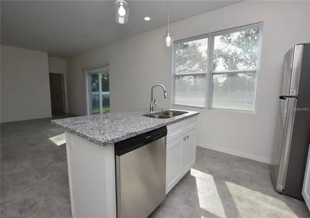 5th image of 202 W Crescent Dr, Lakeland, FL 33805 | MLS# L4960008