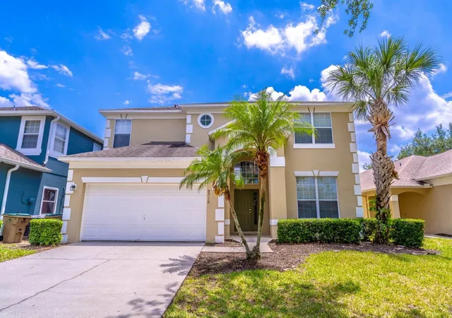 Photo 2 of Single family home for sale at 8512 Sunrise Key Dr, Kissimmee, FL 34747 | MLS# O6388410 | Listing updated on 2026-08-14