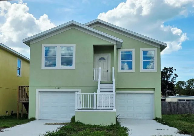 Photo 1 of Single family home for sale at 5527 Leisure Ln, New Port Richey, FL 34652 | MLS# TB8483790 | Listing updated on 2026-08-07
