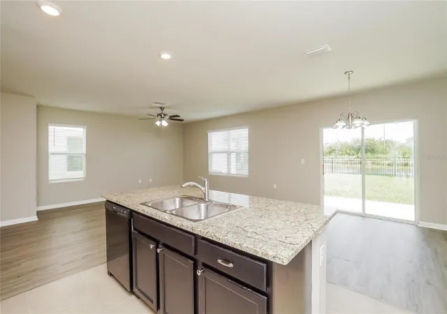 5th image of 16726 Secret Meadow Dr, Odessa, FL 33556 | MLS# C7522951