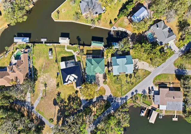 4th image of 300 Nw 12Th Ave, Crystal River, FL 34428 | MLS# G5109213