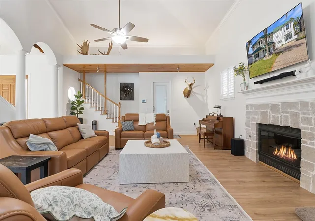 5th image of 300 Nw 12Th Ave, Crystal River, FL 34428 | MLS# G5109213