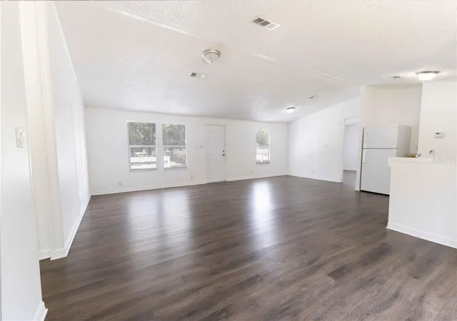 3rd image of 4872 Evans St, Coleman, FL 33521 | MLS# G5109214