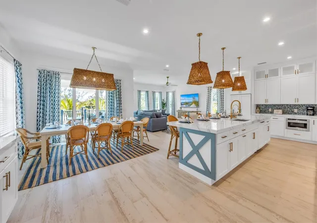 4th image of 518 Spring Ave, Anna Maria, FL 34216 | MLS# A4685202