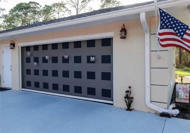 Homes for sale in New Smyrna Beach, FL | 633 Art Center Ave, New Smyrna Beach, FL 32168 | MLS# FC316711