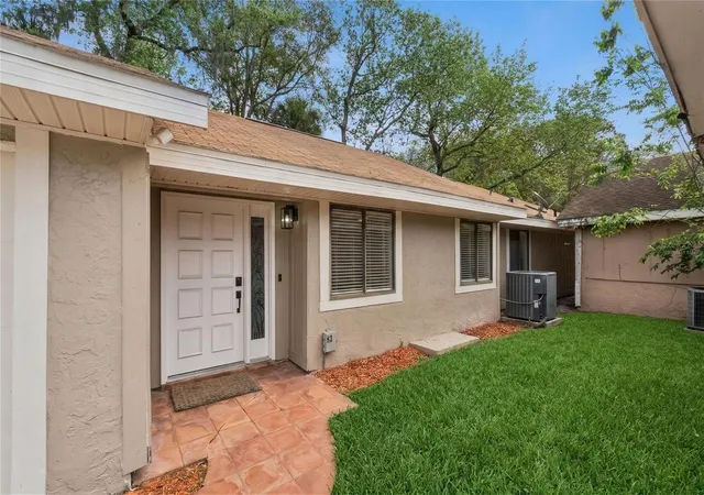 Homes for sale in Winter Springs, FL | 712 Linden Dr, Winter Springs, FL 32708 | MLS# O6388467