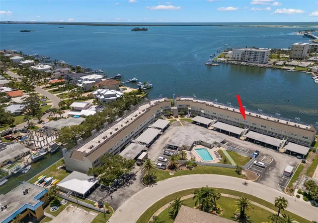 Photo 3 of Condo for sale at 433 S Paula Dr #42, Dunedin, FL 34698 | MLS# TB8483849 | Listing updated on 2026-09-06