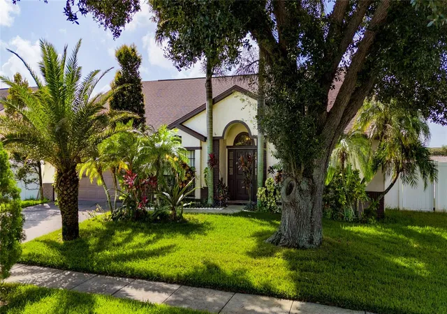 Photo 2 of Single family home for sale at 12017 Fambridge, Orlando, FL 32837 | MLS# S5145288 | Listing updated on 2026-10-08