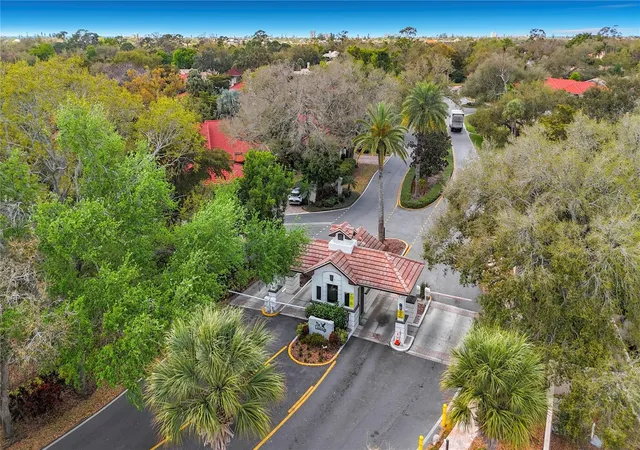 Photo 3 of Townhouse for sale at 1445 Landings Cir #69, Sarasota, FL 34231 | MLS# A4685226 | Listing updated on 2026-09-03