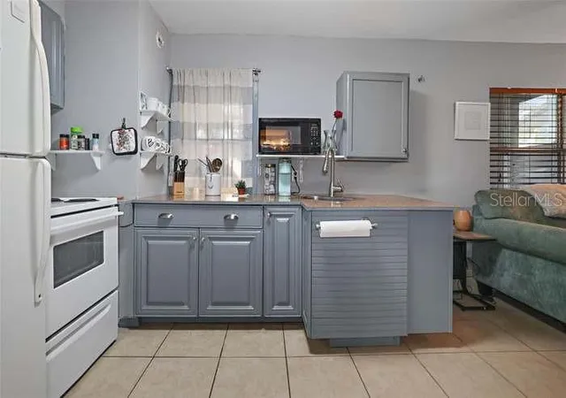 Photo 2 of House for sale at 2650 25th Avenue N, Saint Petersburg, FL 33713 | MLS# TB8483885 | Listing updated on 2026-08-11