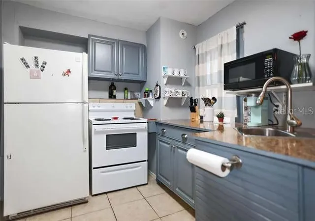 Photo 3 of House for sale at 2650 25th Avenue N, Saint Petersburg, FL 33713 | MLS# TB8483885 | Listing updated on 2026-08-11
