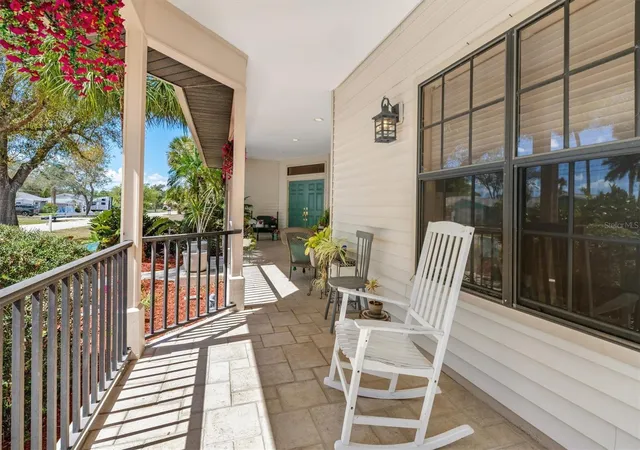 3rd image of 18412 Meyer Ave, Port Charlotte, FL 33948 | MLS# D6146497