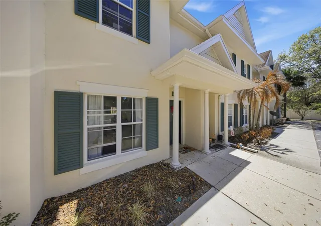 4th image of 10190 Regent Park Dr, Orlando, FL 32825