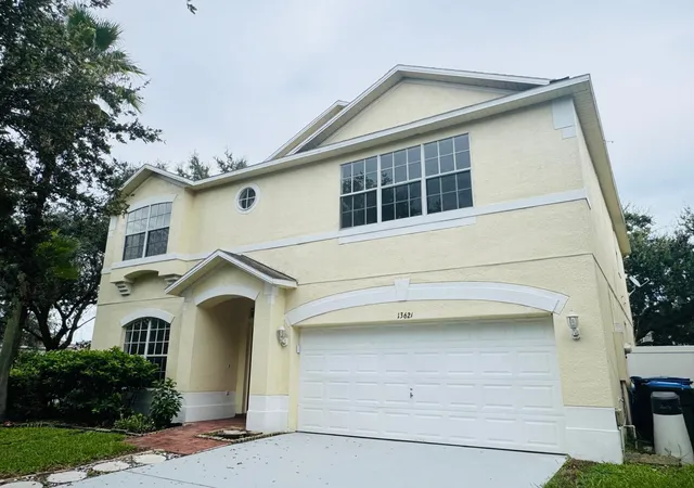 Photo 2 of Single family home for sale at 13621 Tetherline Trl, Orlando, FL 32837 | MLS# O6388530 | Listing updated on 2026-10-05