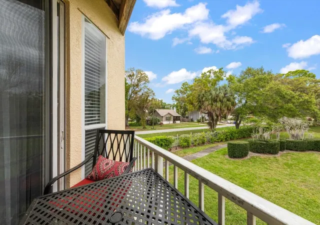 Photo 3 of Townhouse for sale at 108 Brent Cir, Oldsmar, FL 34677 | MLS# TB8483935 | Listing updated on 2026-09-26