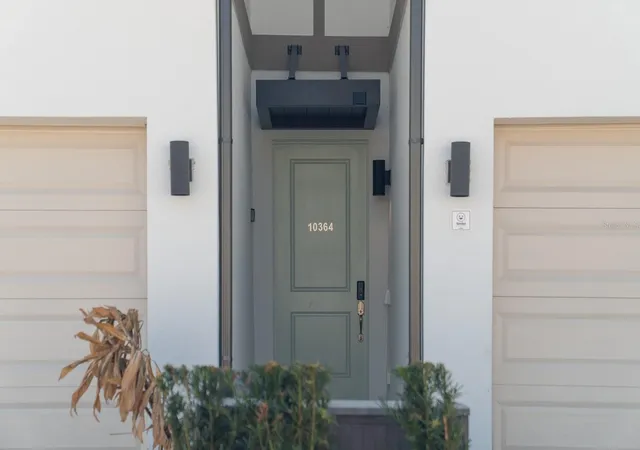 Photo 1 of Townhouse for sale at 10364 Ebb Tide Ln, Orlando, FL 32821 | MLS# O6388551 | Listing updated on 2026-08-21