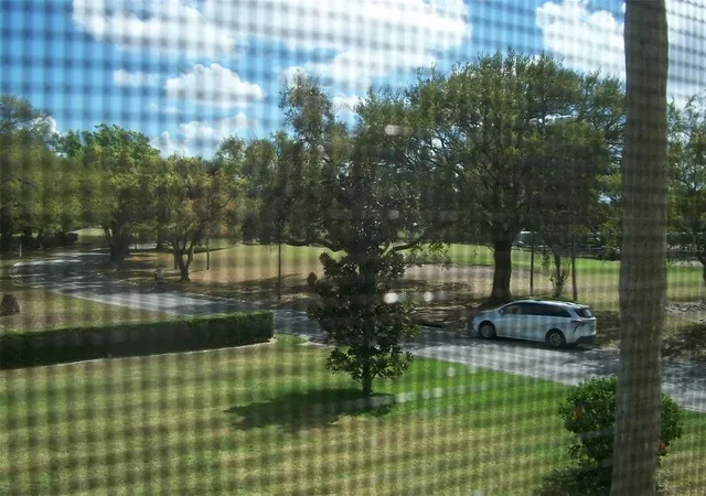5th image of 2616 Cove Cay Dr #207, Clearwater, FL 33760 | MLS# TB8483960