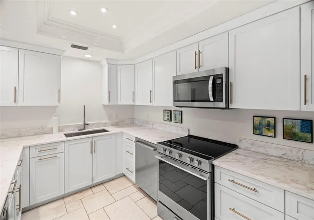 5th image of 4 Belleview Blvd #108, Belleair, FL 33756 | MLS# TB8484003
