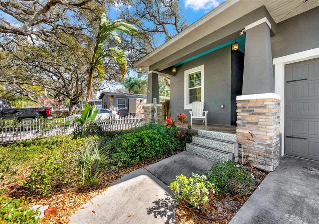 3rd image of 131 Pennsylvania Ave, Palm Harbor, FL 34683 | MLS# TB8484006