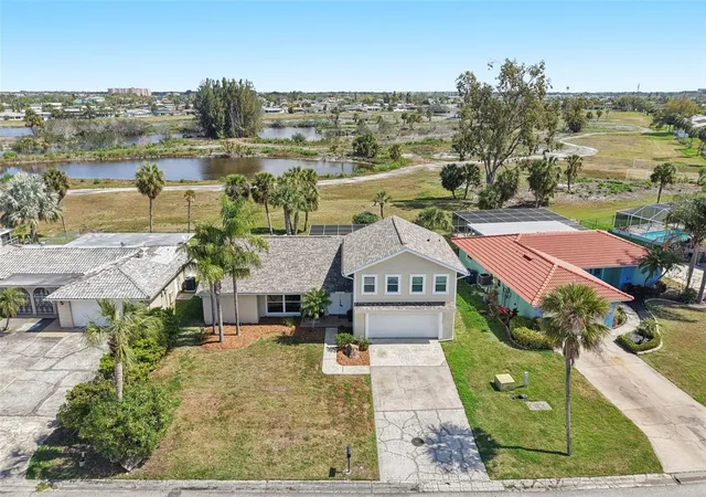 2nd image of 3855 Topsail Trl, New Port Richey, FL 34652 | MLS# TB8484018