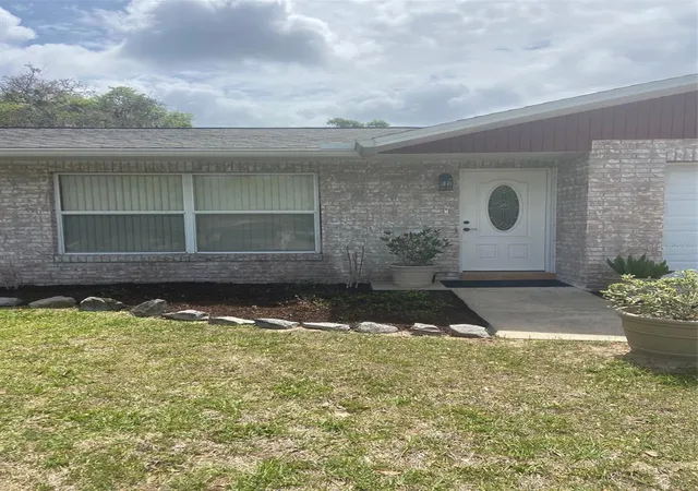 Homes for sale in Port Orange, FL | 756 Tumblebrook Dr, Port Orange, FL 32127 | MLS# NS1087555