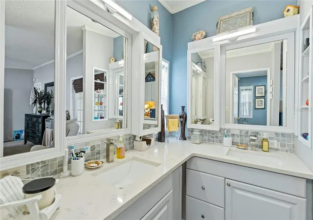 Photo 3 of Manufactured home for sale at 3120 Pond Holw St, Wesley Chapel, FL 33543 | MLS# TB8484098 | Listing updated on 2026-10-02