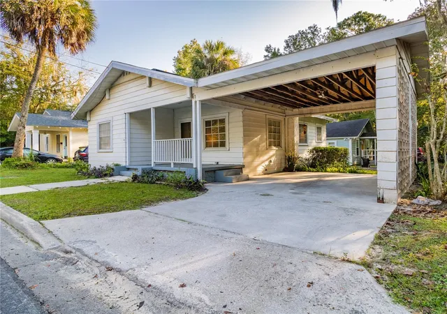 3rd image of 221/223 Se 9Th St, Gainesville, FL 32601 | MLS# GC538266