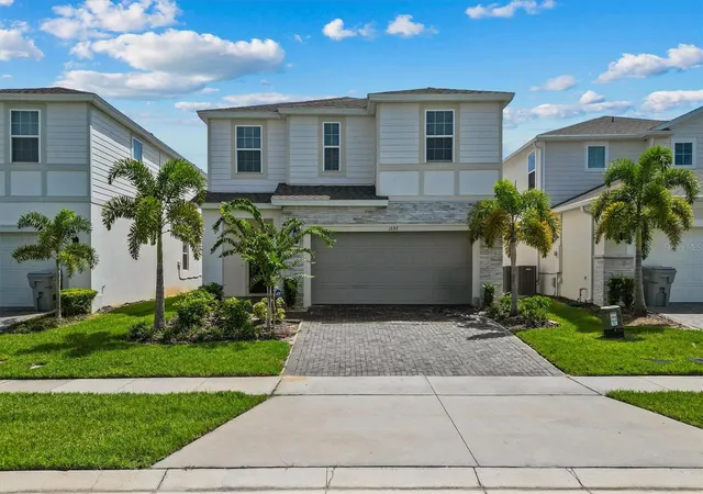 1st image of 1697 Kona Ln, Davenport, FL 33897 | MLS# O6388686