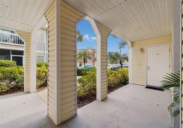 Photo 2 of Condo for sale at 6915 Stones Throw Cir N #3106, Saint Petersburg, FL 33710 | MLS# TB8484140 | Listing updated on 2026-10-04