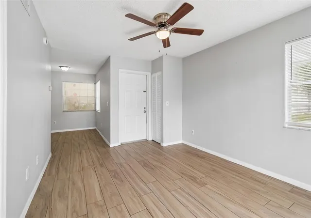 Photo 3 of Condo for sale at 6915 Stones Throw Cir N #3106, Saint Petersburg, FL 33710 | MLS# TB8484140 | Listing updated on 2026-10-04