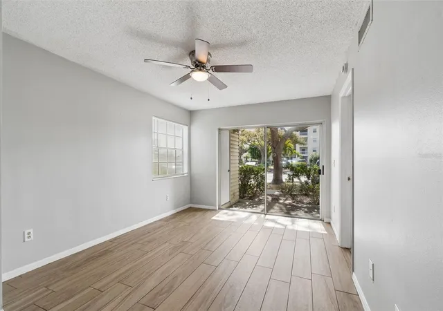 Photo 4 of Condo for sale at 6915 Stones Throw Cir N #3106, Saint Petersburg, FL 33710 | MLS# TB8484140 | Listing updated on 2026-10-04