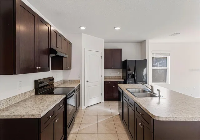 Homes for sale in New Smyrna Beach, FL | 2952 Gibraltar Blvd, New Smyrna Beach, FL 32168 | MLS# NS1087562