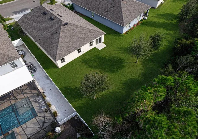 Photo 3 of Single family home for sale at 2952 Gibraltar Blvd, New Smyrna Beach, FL 32168 | MLS# NS1087562 | Listing updated on 2026-09-29