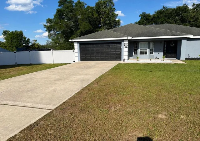 Photo 3 of Single family home for sale at 15759 Se 97th Avenue, Summerfield, FL 34491 | MLS# O6388728 | Listing updated on 2026-05-11