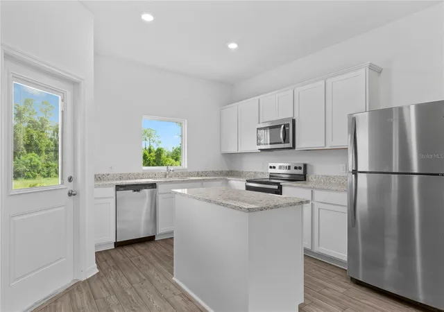 Photo 3 of Townhouse for sale at 576 Bay Leaf Dr, Kissimmee, FL 34759 | MLS# TB8484192 | Listing updated on 2026-10-07