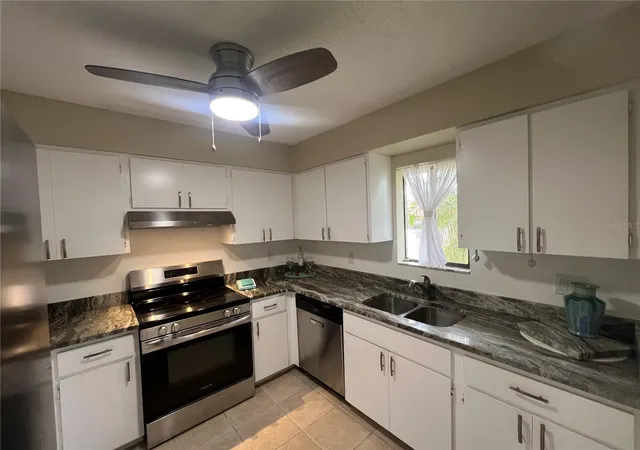 Photo 1 of Condo for sale at 6535 Draw Ln #85, Sarasota, FL 34238 | MLS# TB8484206 | Listing updated on 2026-10-02