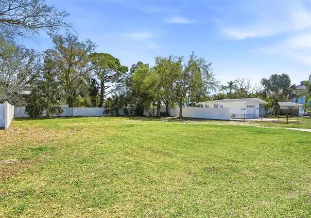 4th image of 216 Shore Dr, Palm Harbor, FL 34683 | MLS# TB8484212