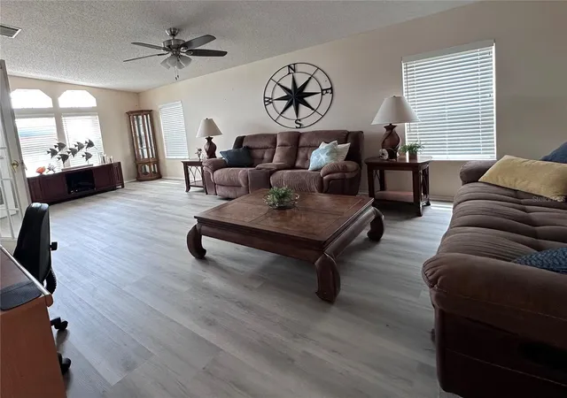 2nd image of 1100 Belcher Rd S #406, Largo, FL 33771 | MLS# TB8484213