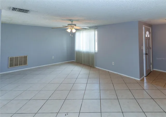 Photo 2 of Single family home for sale at 4150 Newbury Dr, New Port Richey, FL 34652 | MLS# W7883705 | Listing updated on 2026-08-22