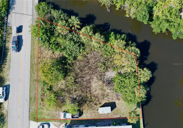 4th image of 2803 Riverside Dr, Punta Gorda, FL 33950 | MLS# C7523013
