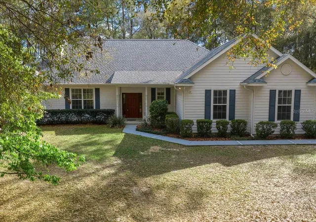 3rd image of 7184 Nw 8Th Pl, Ocala, FL 34482 | MLS# OM720343