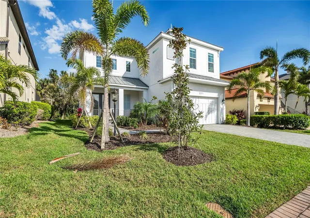 Photo 3 of Single family home for sale at 5215 Title Row Dr, Bradenton, FL 34210 | MLS# A4685359 | Listing updated on 2026-07-21