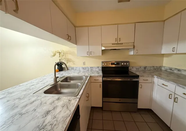 Homes for sale in Gainesville, FL | 2735 Sw 35Th Pl #1604, Gainesville, FL 32608 | MLS# GC538280