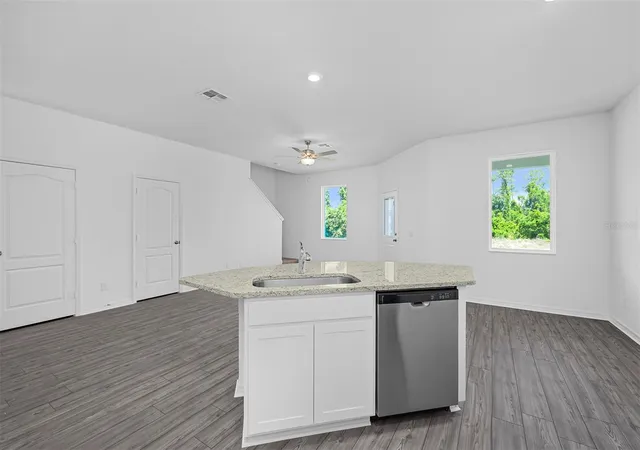 Photo 3 of Townhouse for sale at 556 Bay Leaf Dr, Kissimmee, FL 34759 | MLS# TB8484297 | Listing updated on 2026-10-07