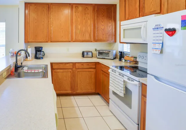 Photo 3 of Sale Pending at 4432 Turnberry Ln, Lake Wales, FL 33859 | MLS# L4960054 | Listing updated on 2026-09-21