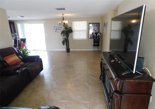 4th image of 3801 Darlington Rd, Holiday, FL 34691 | MLS# O6388885