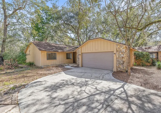 3rd image of 38 Snaresbrook Ct, Ormond Beach, FL 32174 | MLS# NS1087571