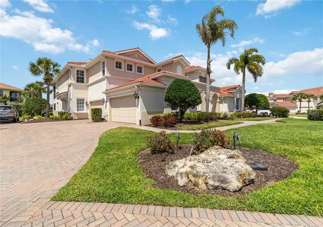 Photo 3 of Condo for sale at 133 Bella Vista Ter #32C, North Venice, FL 34275 | MLS# N6143313 | Listing updated on 2026-06-09
