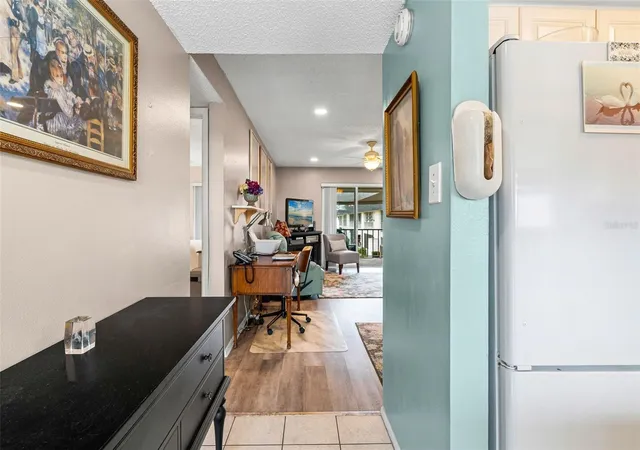 4th image of 4705 5Th St W #305, Bradenton, FL 34207 | MLS# A4685396