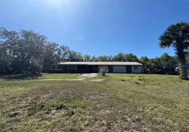 2nd image of 1065 S Massachusetts Ave, De Land, FL 32724 | MLS# V4947779